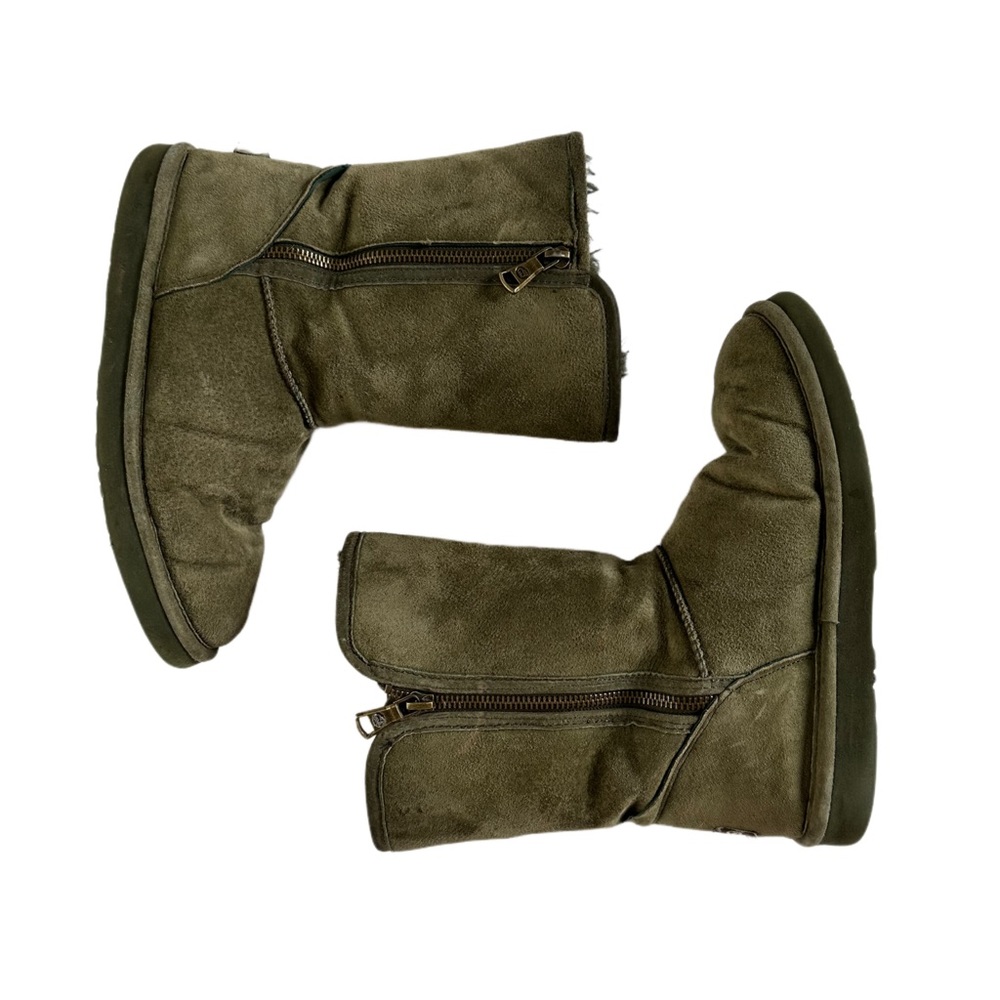 LAMO Sheepskin Boots